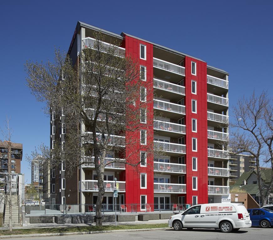 Hotel Elan YYC Exterior foto