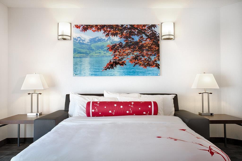 Hotel Elan YYC Zimmer foto