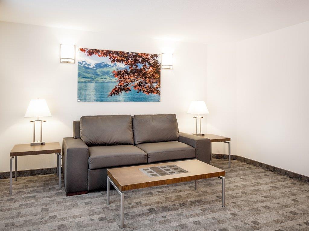 Hotel Elan YYC Zimmer foto