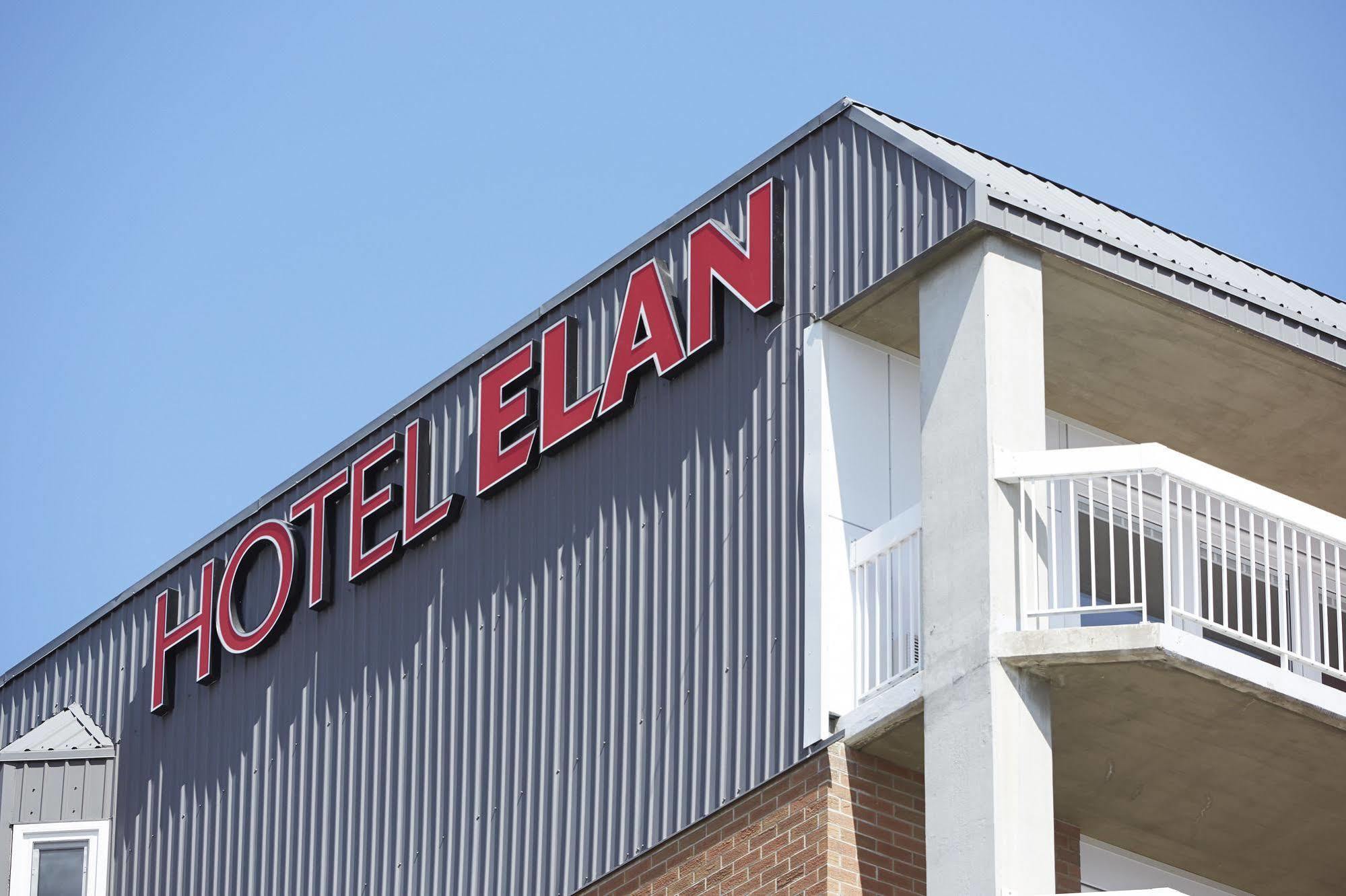 Hotel Elan YYC Exterior foto